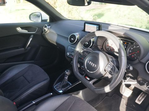Audi A1 1.4 TFSI CoD Black Edition S Tronic Euro 6 (s/s) 3dr (Nav) 23