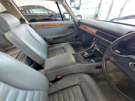 Jaguar XJS C V12 1987 8