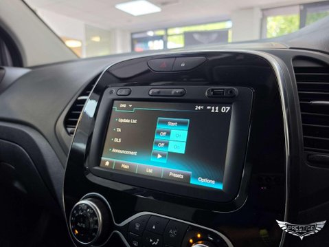 Renault Captur 1.5 dCi ENERGY Iconic EDC Euro 6 (s/s) 5dr 84