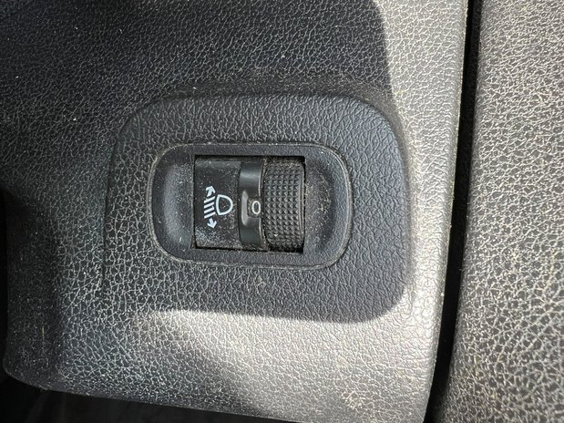 Peugeot Partner SWB (SOLD) L1H1 Low Roof Professional Air Con Sensors Cam EURO 6 NO VAT 44