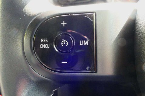 Mini Clubman 1.5 Clubman Cooper Exclusive Auto 6dr 35
