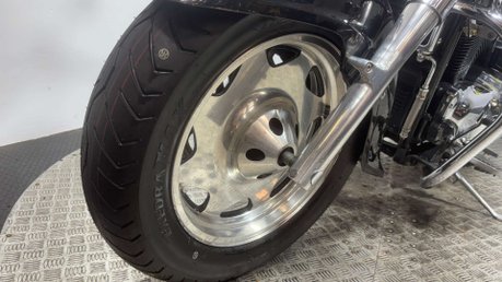 Suzuki Intruder 1500 VL 2000 ONLY 14K NEW MOT SERVICED 1500CC CRUISER BIKE 28
