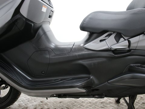 Suzuki Burgman 650 AN 650 ZL5 Executive 24