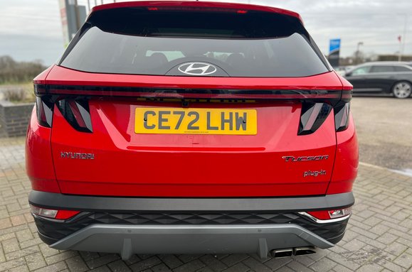 Hyundai TUCSON 1.6 T-GDI ULTIMATE HYBRID AUTO 13
