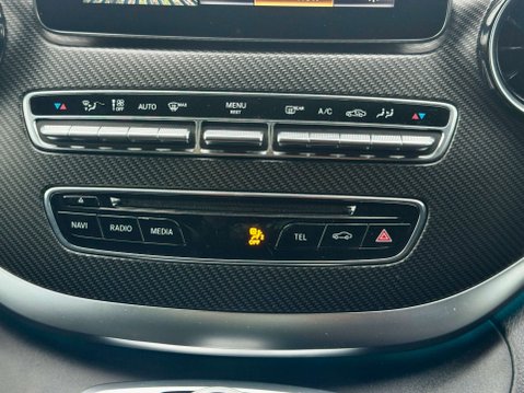 Mercedes-Benz V Class 2.2 V220d AMG Line MPV 5dr Diesel G-Tronic+ Euro 6 (s/s) 7 Seat (163 ps) 75