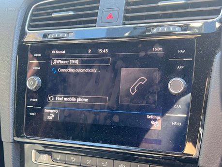 Volkswagen Golf 2.0 Golf R TSi 4Motion Semi-Auto 4WD 5dr 21