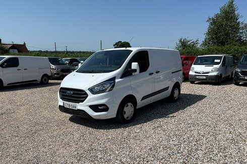 Ford Transit Custom SWB L1H1 Low Roof Trend 300 Air Con Sensors EURO 6 NO VAT
