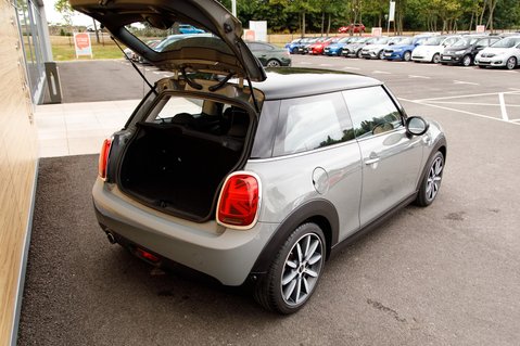 Mini Hatch COOPER 34