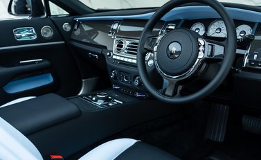 Rolls-Royce Dawn Black Badge 13