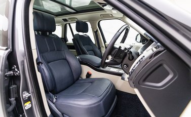 Land Rover Range Rover 4.4 SDV8 Vogue SE 9