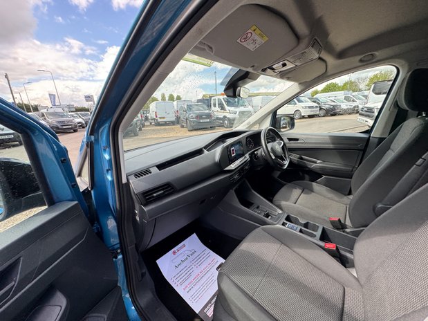 Volkswagen Caddy AUTO SWB L1H1 Commerce Pro C20 Air Con SELECT 12