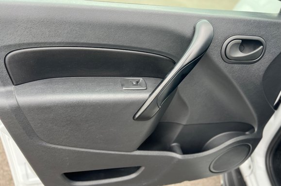 Renault Kangoo Kangoo Maxi ZE LL21 33kWh Business Crew Van Auto L3 H1 25