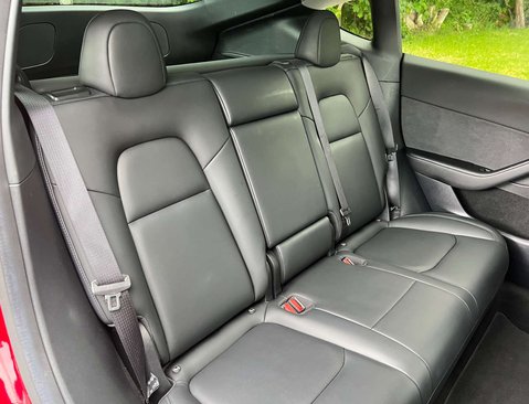 Tesla Model Y ModeL Y Long Range AWD 4WD 5dr 43
