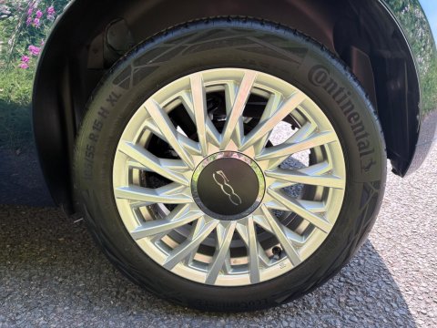 Fiat 500 LOUNGE MHEV 4