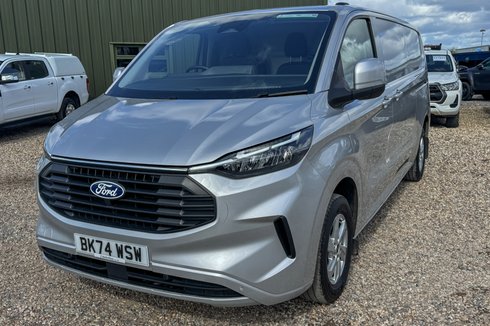 Ford Transit Custom LWB L2H1 Low Roof Limited 320 Air Con Alloys Camera Sensors EURO 6