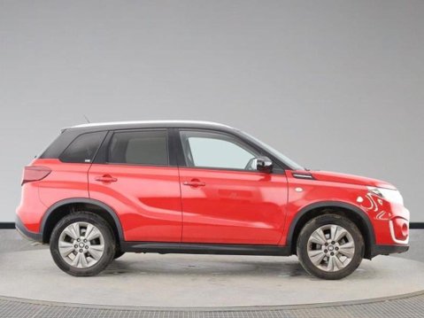 Suzuki Vitara SZ-T BOOSTERJET MHEV 4