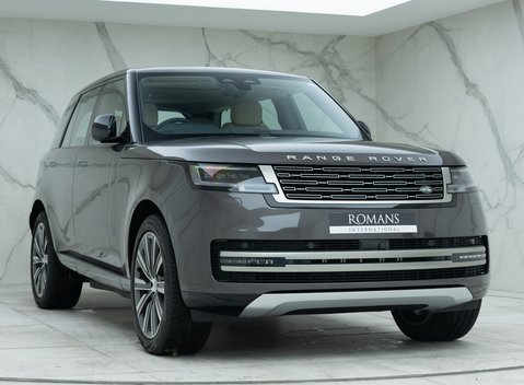 Land Rover Range Rover P460e SE 8