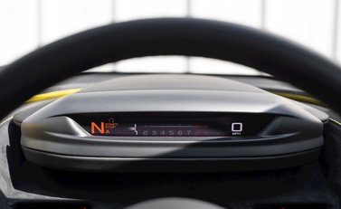 McLaren 720S Peformance 19