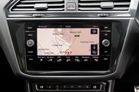 Volkswagen Tiguan R-LINE TECH TDI 4MOTION DSG 20