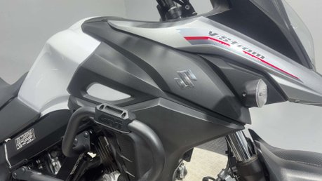 Suzuki V-Strom DL 2017 8K NEW MOT WARRANTY ADVENTURE BIKE 650CC A2 ENDURO 32