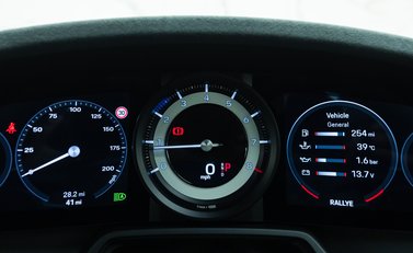 Porsche 911 DAKAR (992) 21