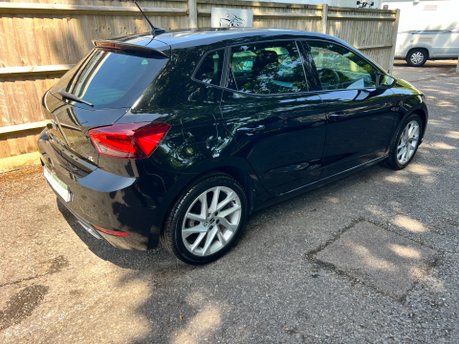 SEAT Ibiza 1.0 TSI FR DSG 5 Dr 4