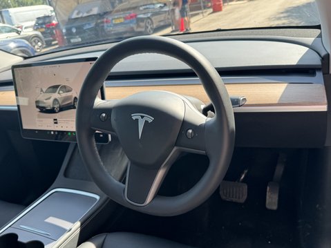 Tesla Model Y SUV 5dr Electric Auto RWD (346 ps) 14