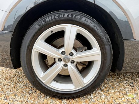 Audi E-Tron 50 Technik Auto quattro 5dr 71.2kWh 14