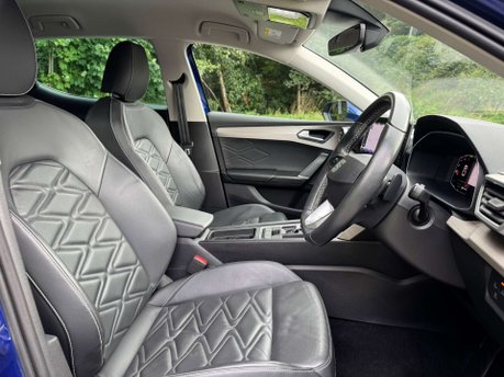 SEAT Leon 1.4 Leon Xcellence Luxury PHEV Semi-Auto 5dr 19