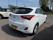 Hyundai i30 CRDI SE NAV BLUE DRIVE 5