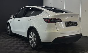 Tesla Model Y LONG RANGE AWD TOW BAR One Owner GROK AI Adaptive LEDs Pano Roof VAT Q 3