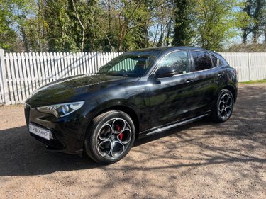 Alfa Romeo Stelvio TB VELOCE 4
