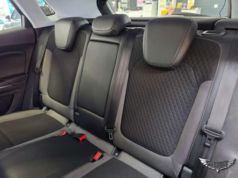 Vauxhall Grandland X 1.5 Turbo D BlueInjection Sport Nav Euro 6 (s/s) 5dr 29