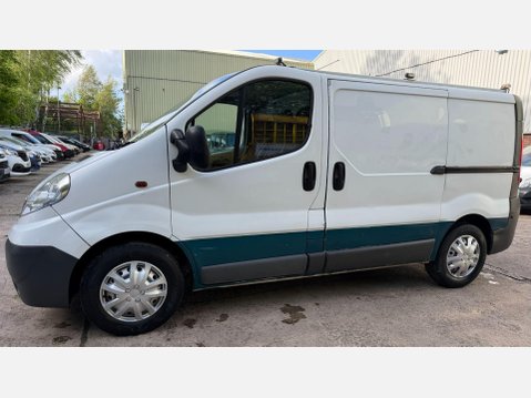 Vauxhall Vivaro 2.0 2900 CDTi Panel Van 4dr Diesel Manual FWD L1 (198 g/km, 113 bhp) 23