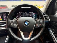 BMW 3 Series 2.0 330e 12kWh Sport Pro Saloon 4dr Petrol Plug-in Hybrid Auto Euro 6 (s/s) 23