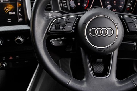 Audi A1 SPORTBACK TFSI SPORT 19