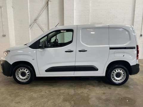 Peugeot Partner BLUEHDI PROFESSIONAL PREMIUM PLUS L1 12