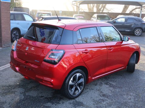 Suzuki Swift 1.2 Hybrid ULTRA 9
