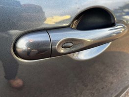 Renault Clio 0.9 Clio Iconic TCe 5dr 62