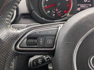 Audi A1 TFSI S LINE 17