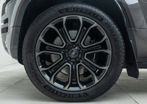 Land Rover Defender 110 OCTA 