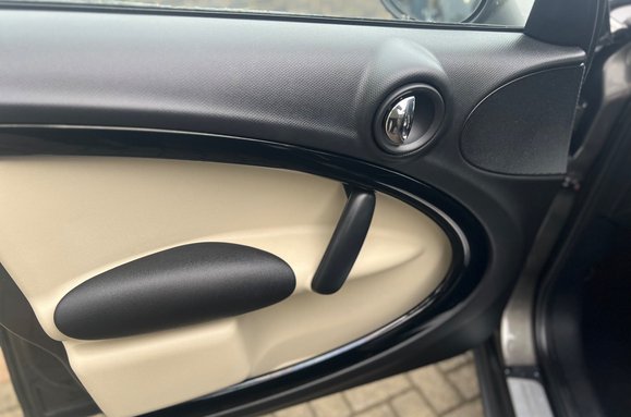 Mini Countryman COOPER D ALL4 HUGE SPEC 27