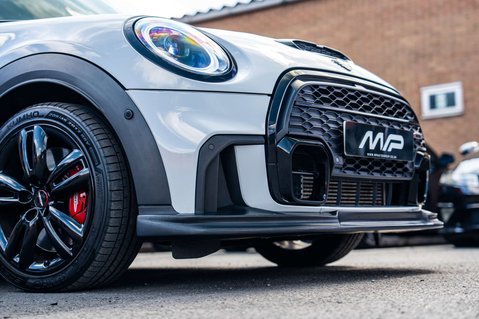 Mini Hatch 2.0 John Cooper Works Auto 3dr 25
