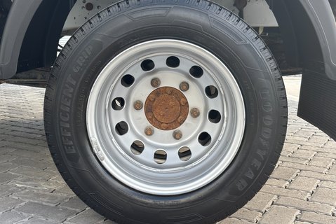 Ford Transit 350 Drw L3 130 ps Crew Cab Dropside Truck 29
