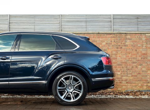 Bentley Bentayga V8 30
