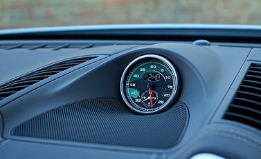 Porsche Cayenne Turbo 23