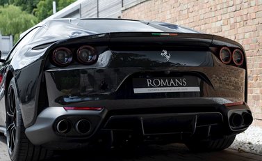 Ferrari 812 Superfast 21