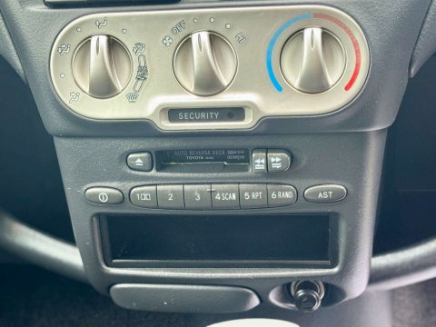 Toyota Yaris Verso 1.3 Yaris Verso T3 Auto 5dr 15