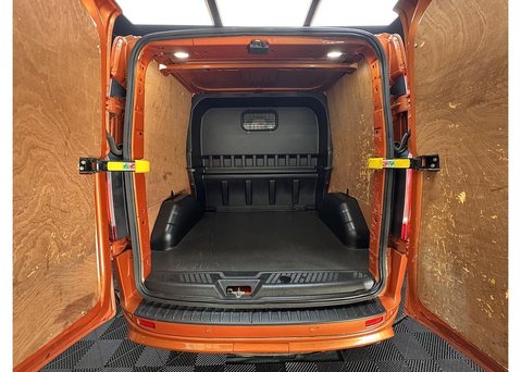 Ford Transit Custom 2.0 300 EcoBlue Limited Crew Van Double Cab 5dr Diesel Auto L1 H1 Euro 6 (s 50
