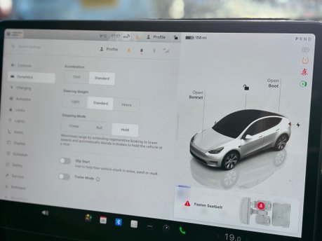 Tesla Model Y BASE 21